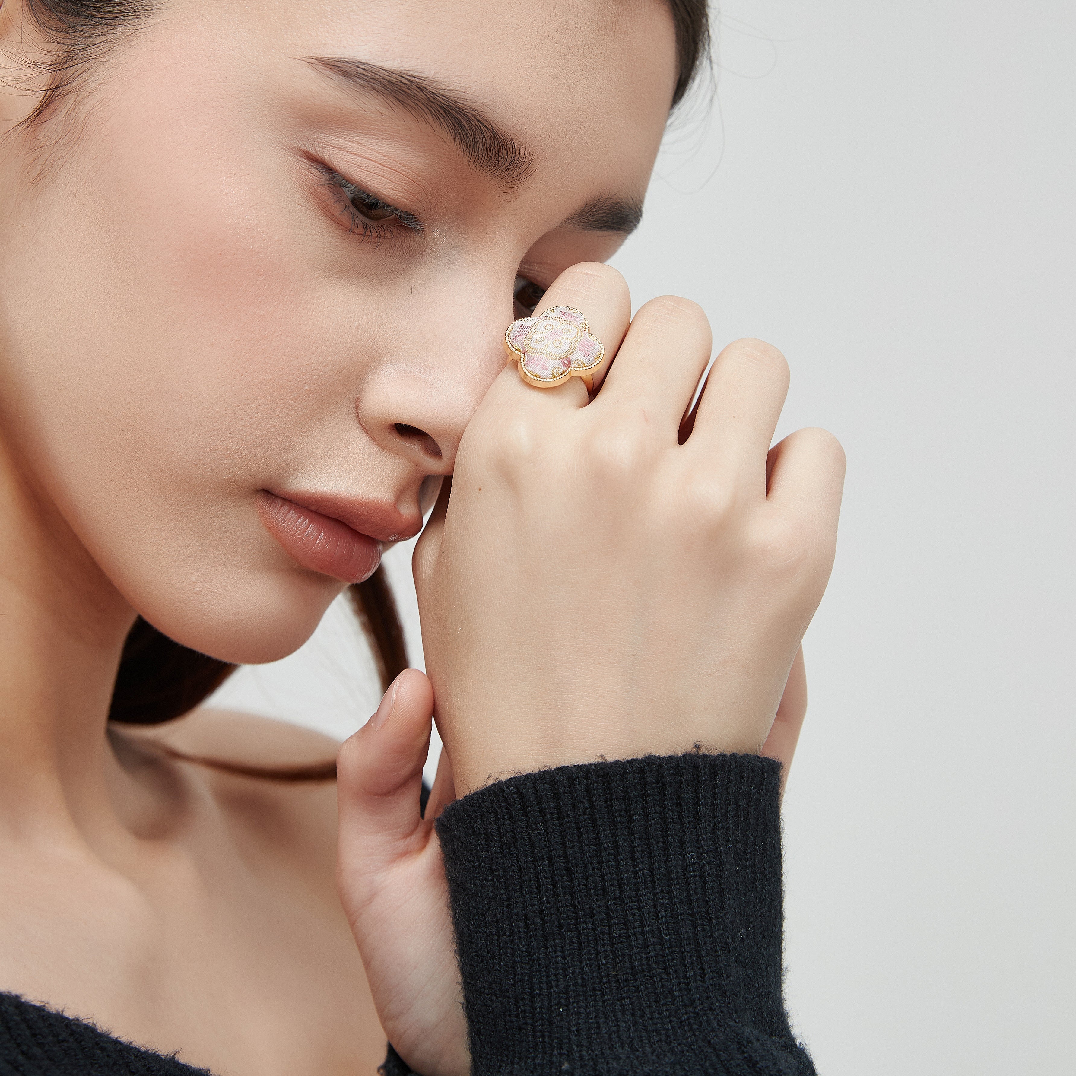 Four-Leaf Clover Ring • Song Brocade Ding Sheng Pattern • 18K Gold Plated • Pink