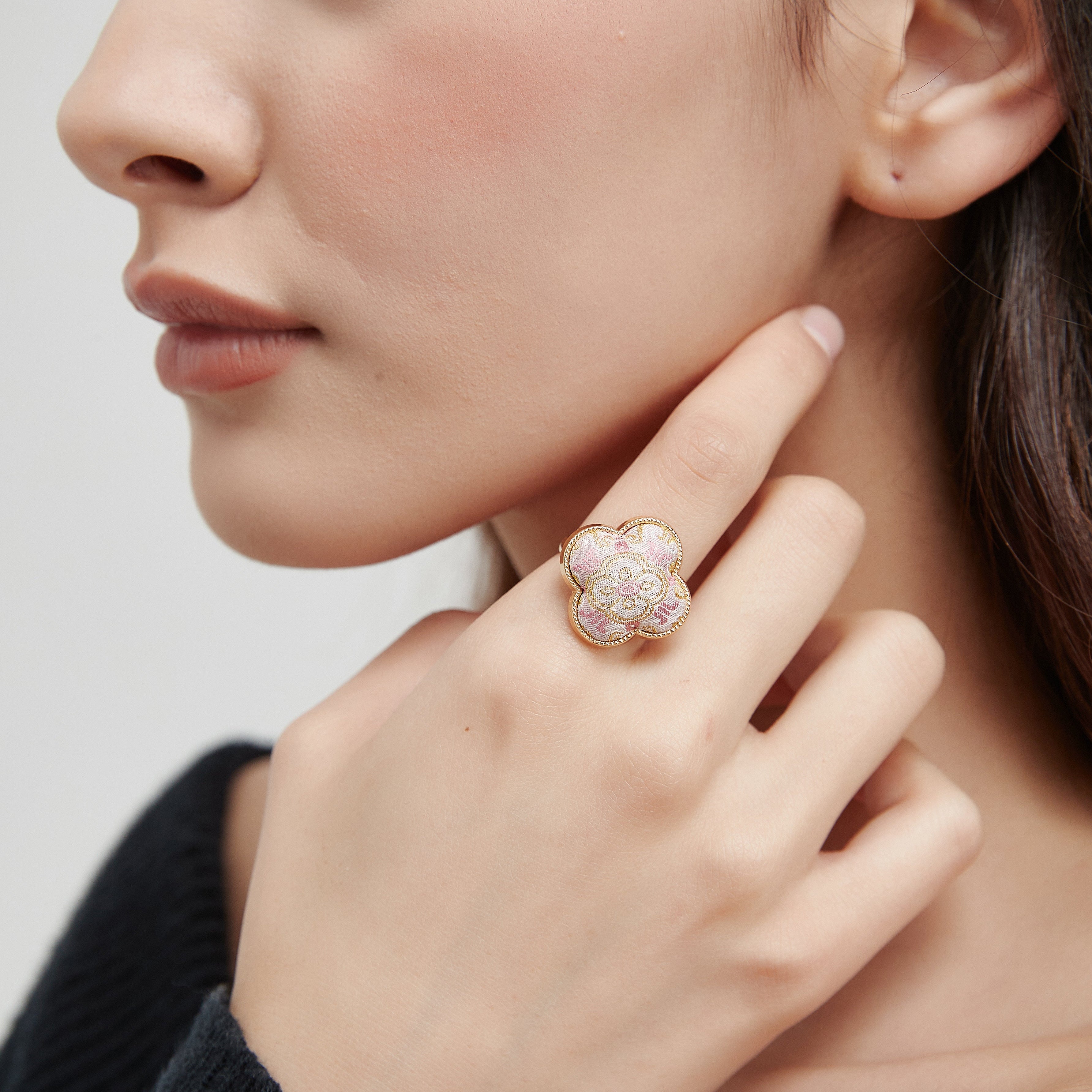 Four-Leaf Clover Ring • Song Brocade Ding Sheng Pattern • 18K Gold Plated • Pink