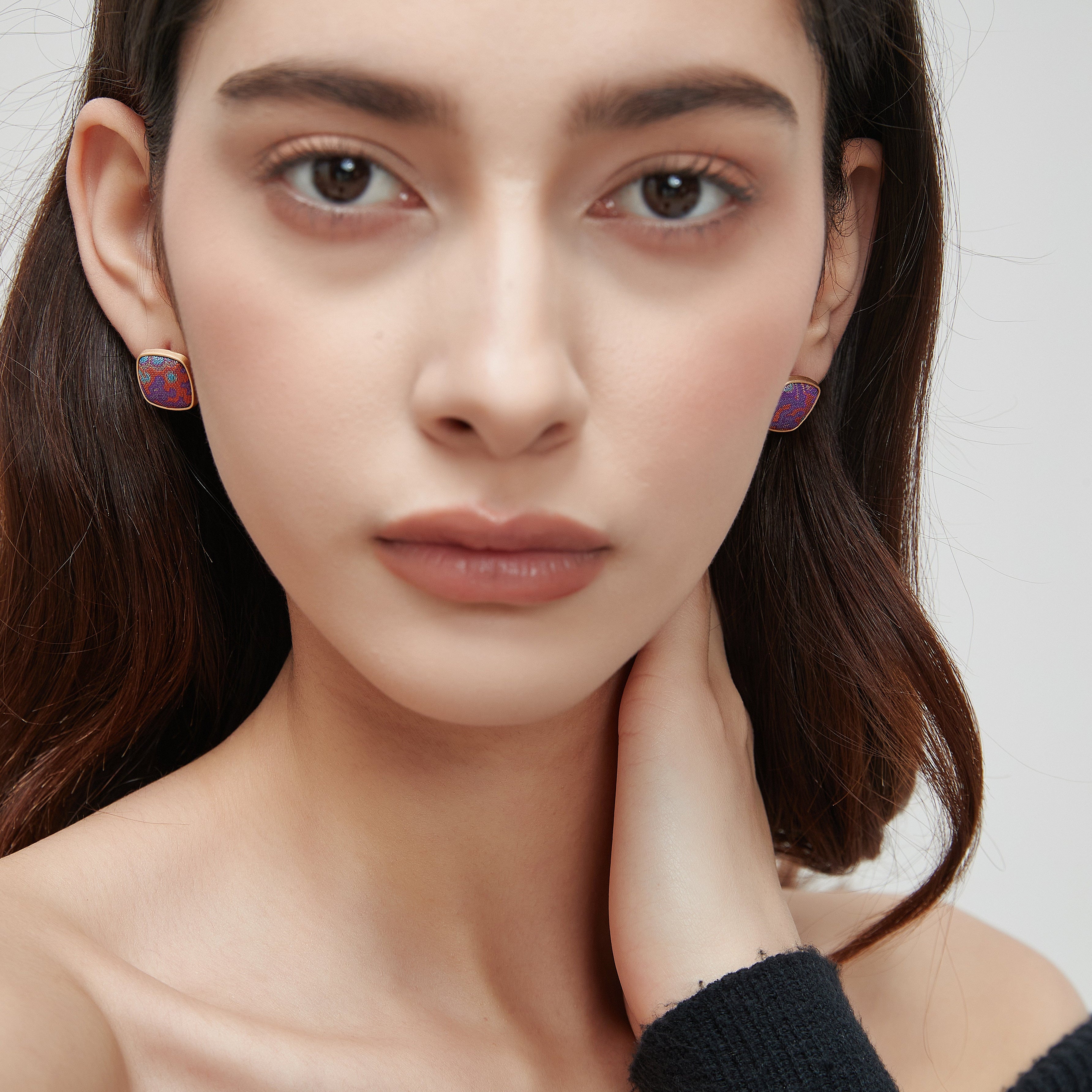 Square Stud Earrings • Song Brocade Purple Eight-Directional Halo Pattern • 18K Gold Plated