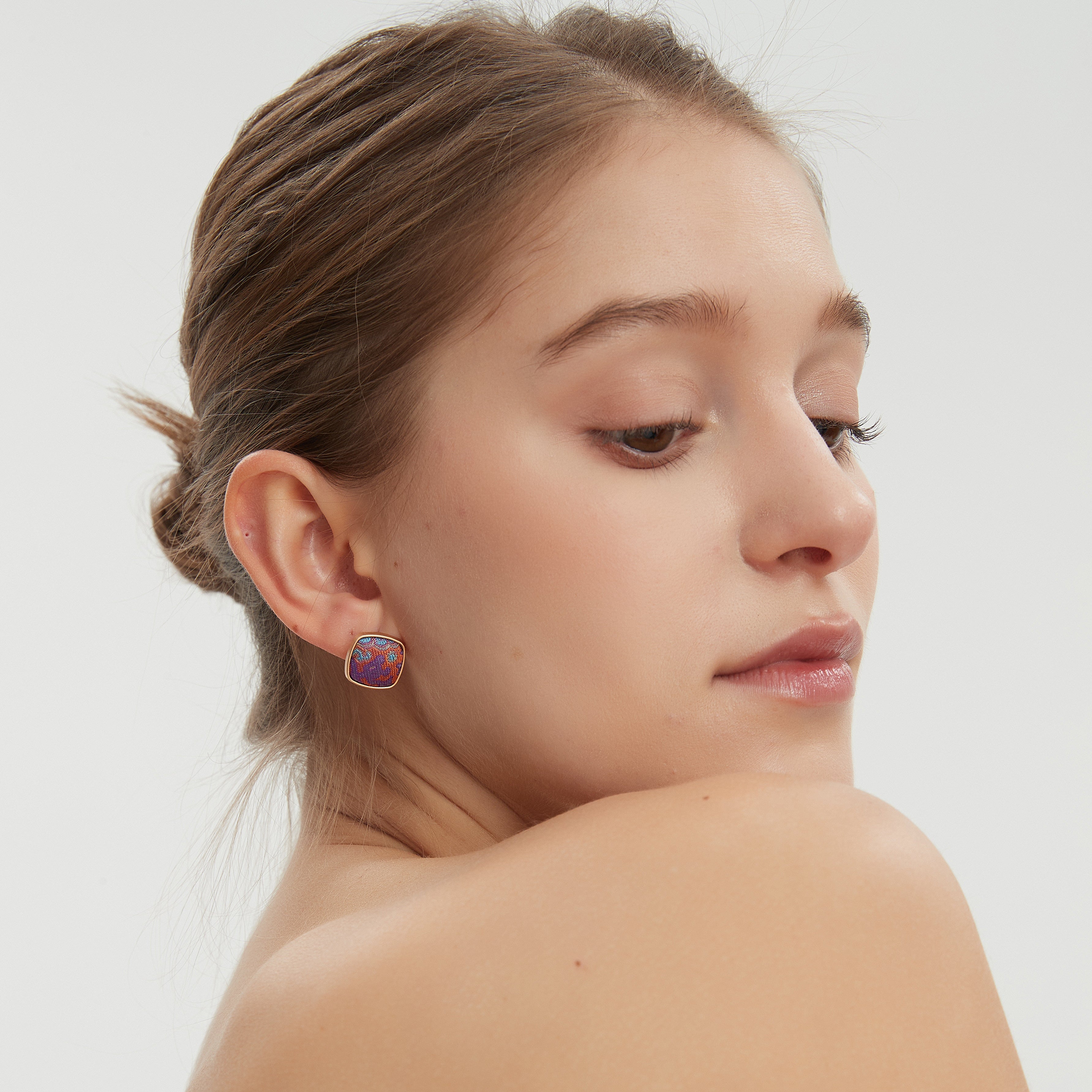 Square Stud Earrings • Song Brocade Purple Eight-Directional Halo Pattern • 18K Gold Plated